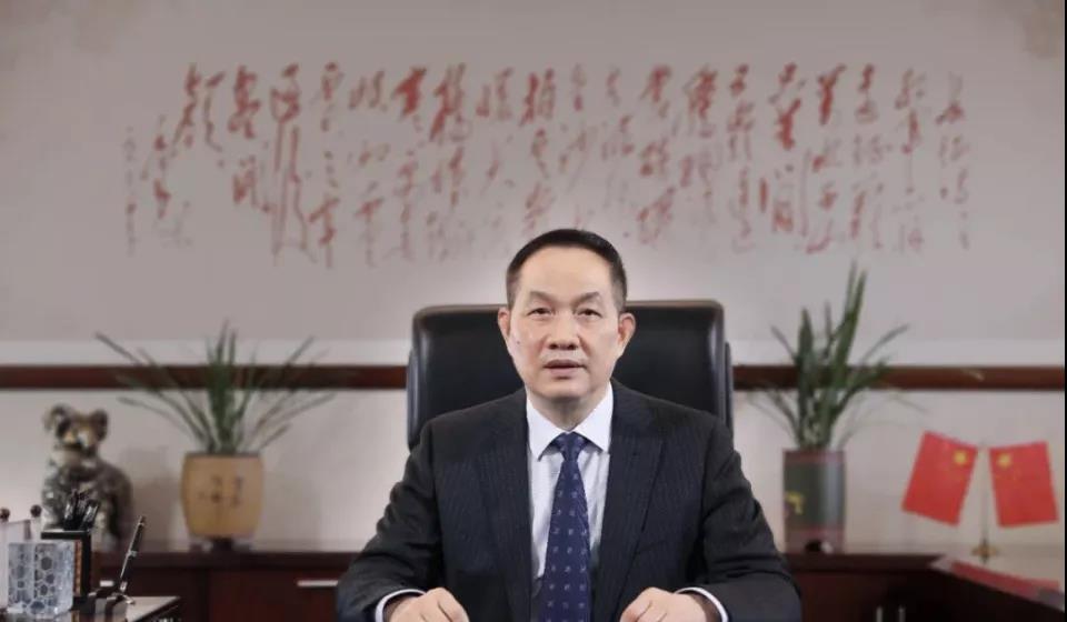 求实拓新谋人才，通变改革兴业态